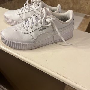 Women Carina shoe size 8